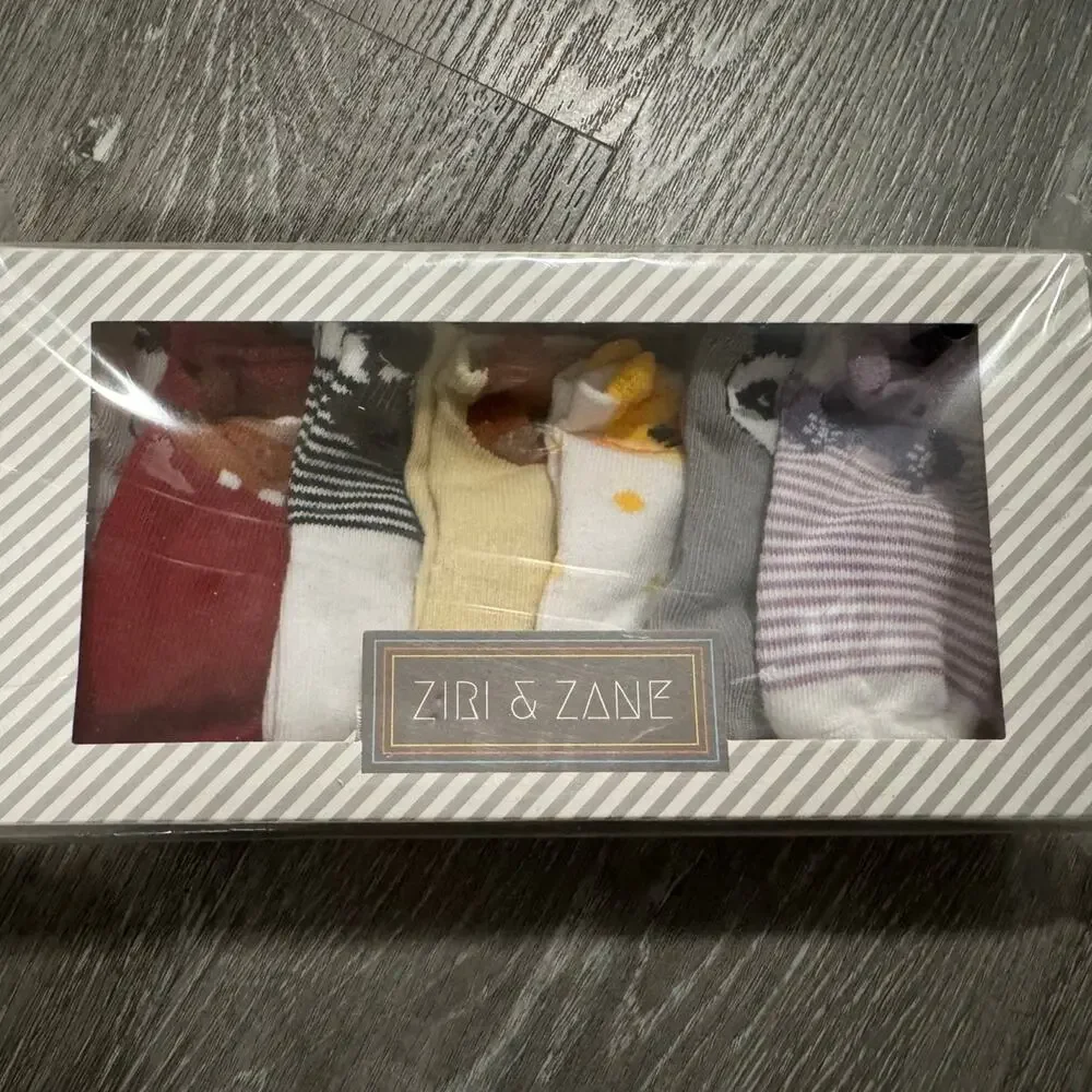 Ziri & Zane Baby Socks Gift Set